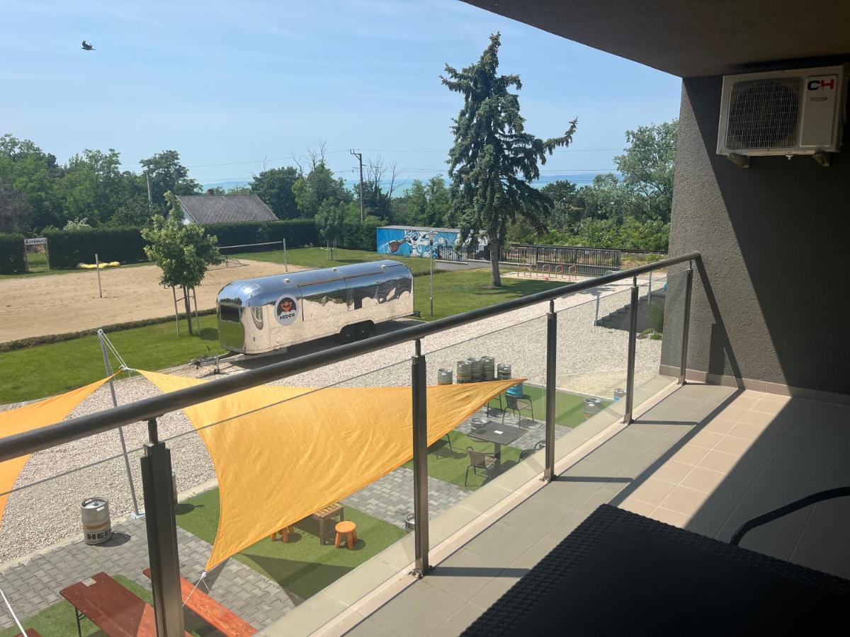 Hedon Brewing Niko Apartment - 200 Meter To The Beach Balatonvilágos Zewnętrze zdjęcie