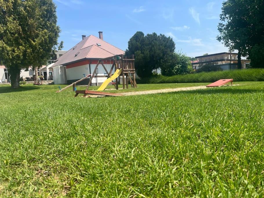 Hedon Brewing Niko Apartment - 200 Meter To The Beach Balatonvilágos Zewnętrze zdjęcie