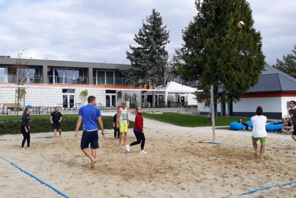 Hedon Brewing Niko Apartment - 200 Meter To The Beach Balatonvilágos Zewnętrze zdjęcie